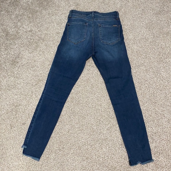 High rise jean - Picture 2 of 3